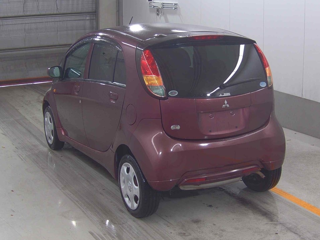 MITSUBISHI I