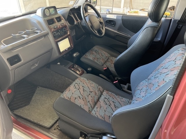 MITSUBISHI PAJERO MINI