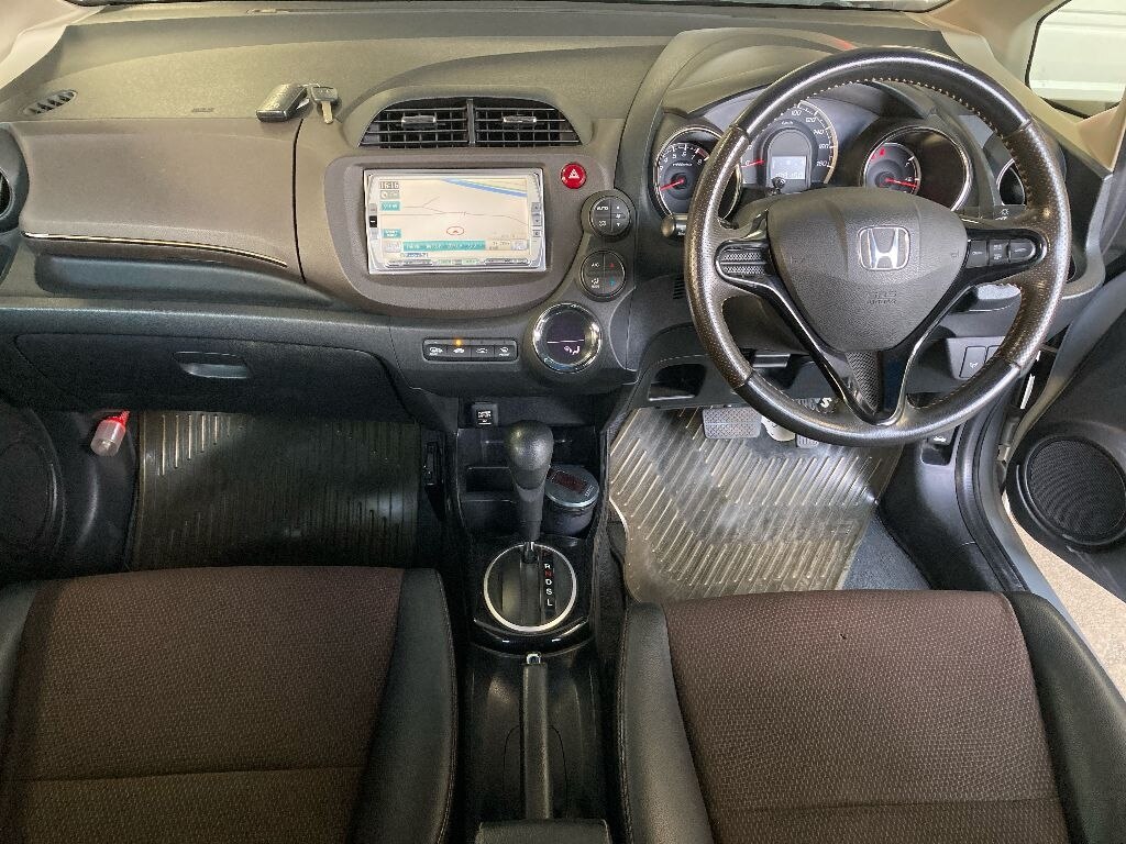 HONDA FIT SHUTTLE