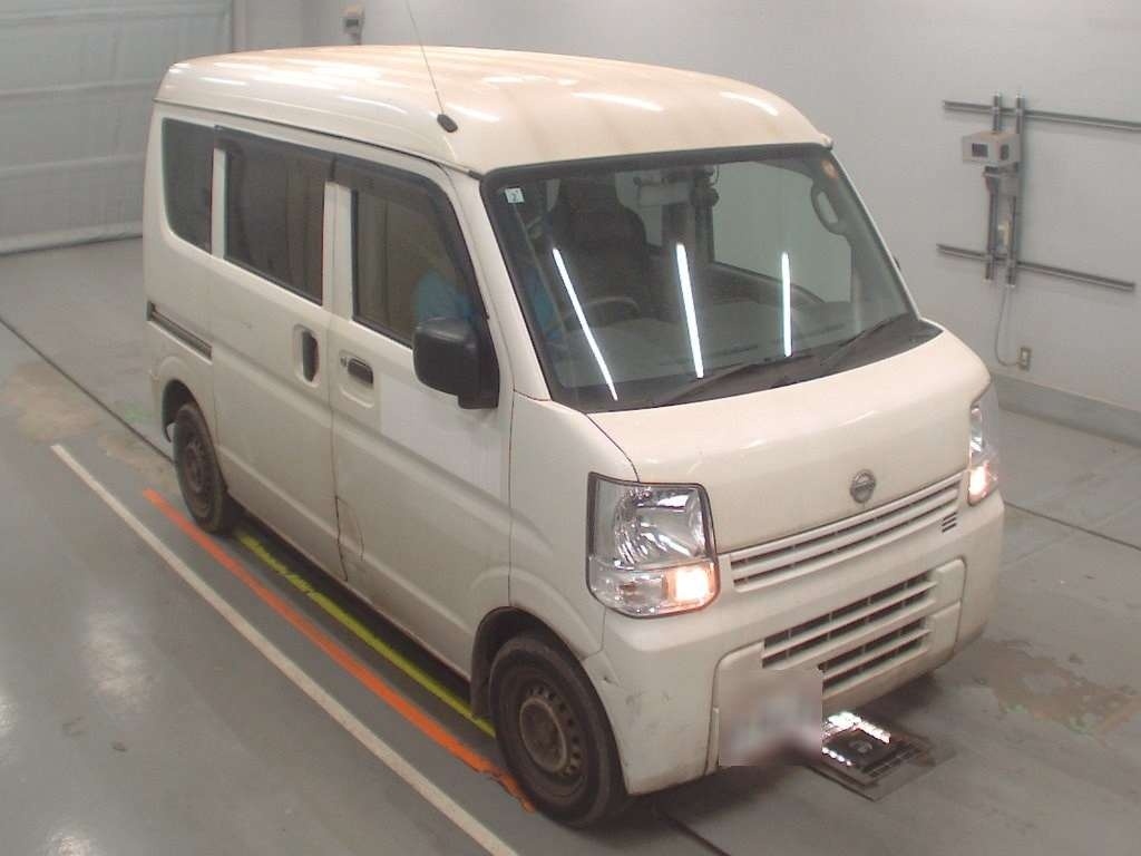 NISSAN NV100 CLIPPER