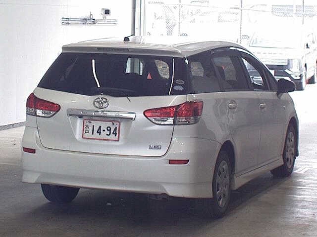 TOYOTA WISH