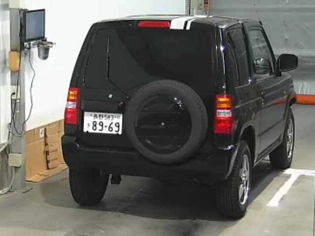 MITSUBISHI PAJERO MINI