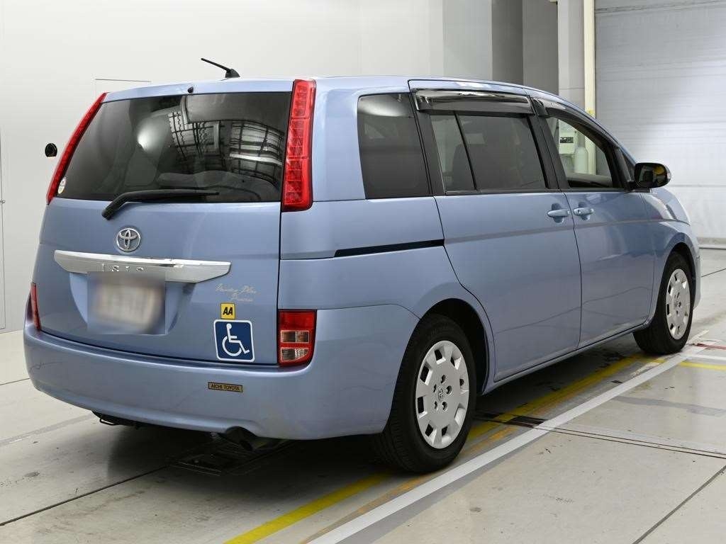 TOYOTA ISIS