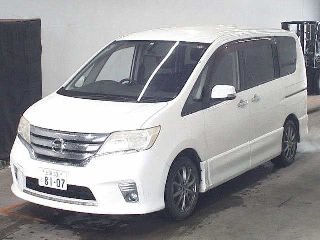 NISSAN SERENA