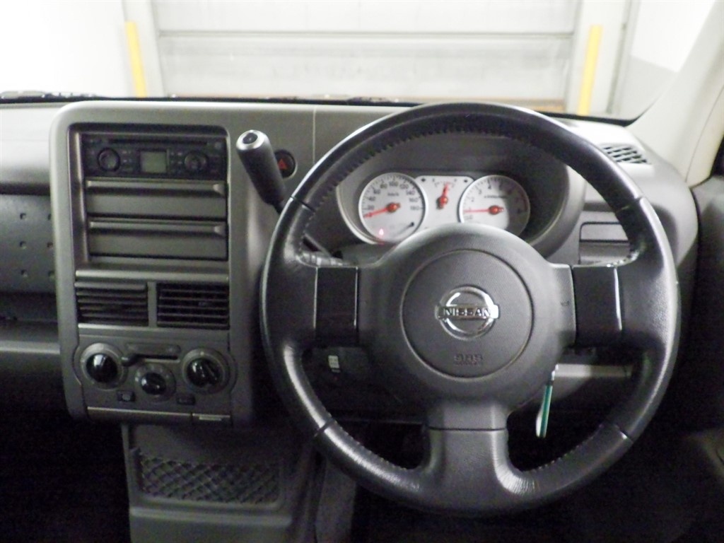 NISSAN CUBE