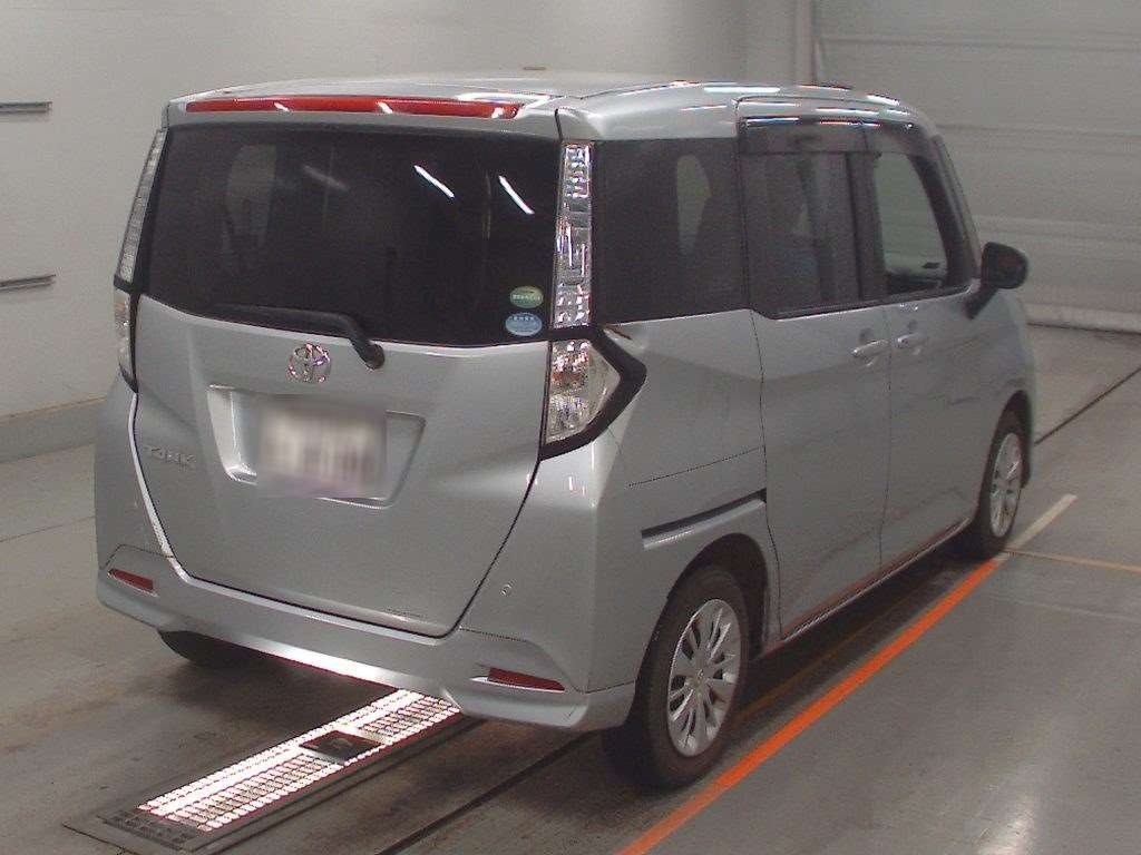 TOYOTA TANK