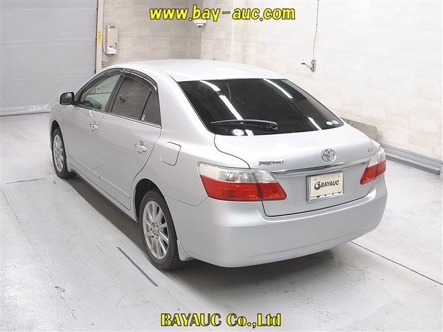 TOYOTA PREMIO