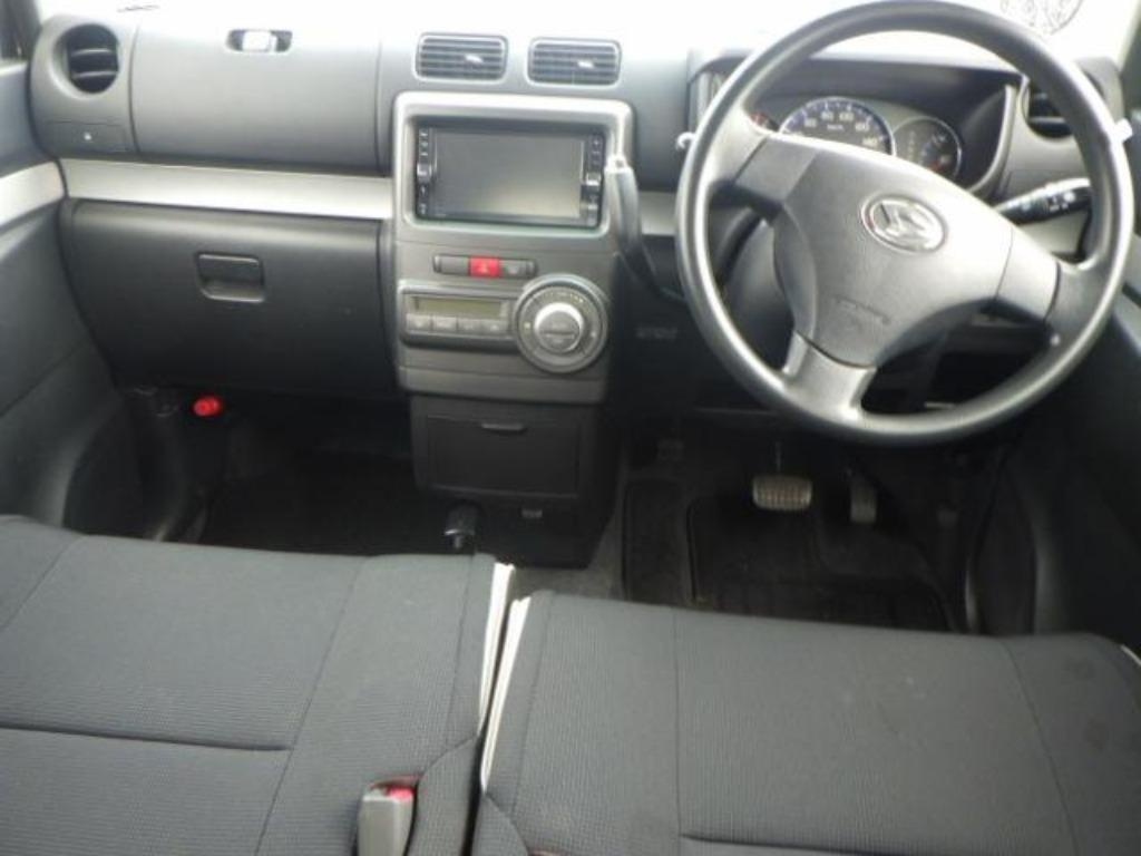 DAIHATSU MOVE CONTE
