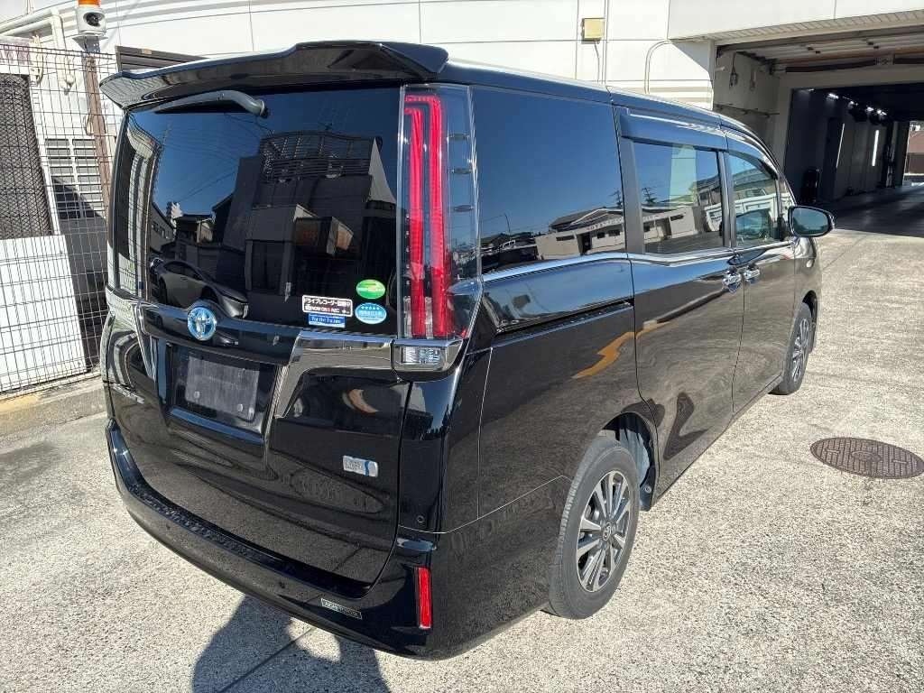 TOYOTA ESQUIRE