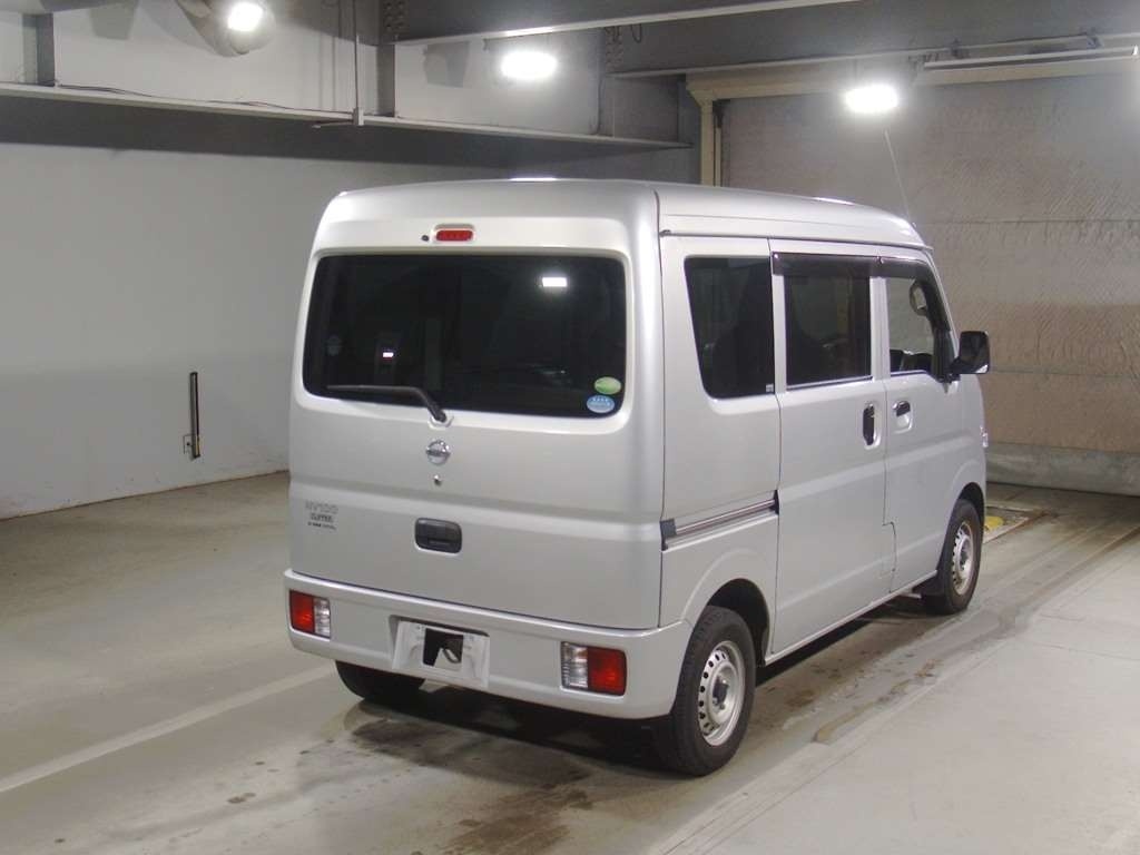 NISSAN NV100 CLIPPER