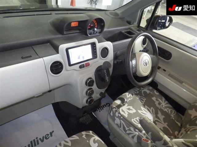 TOYOTA PORTE