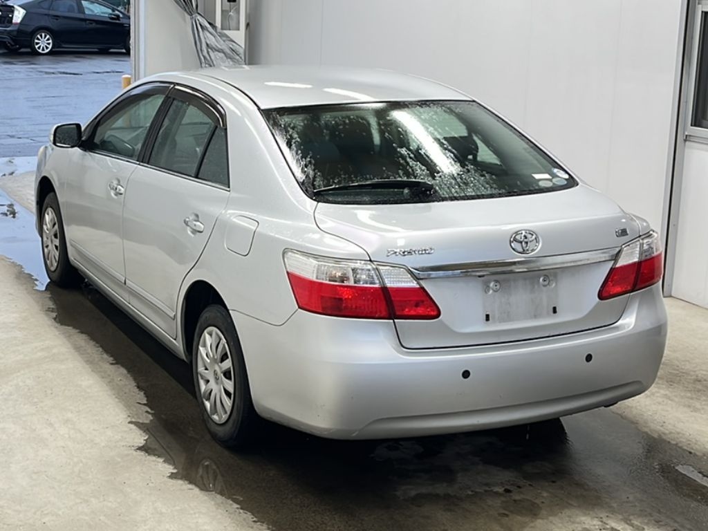 TOYOTA PREMIO