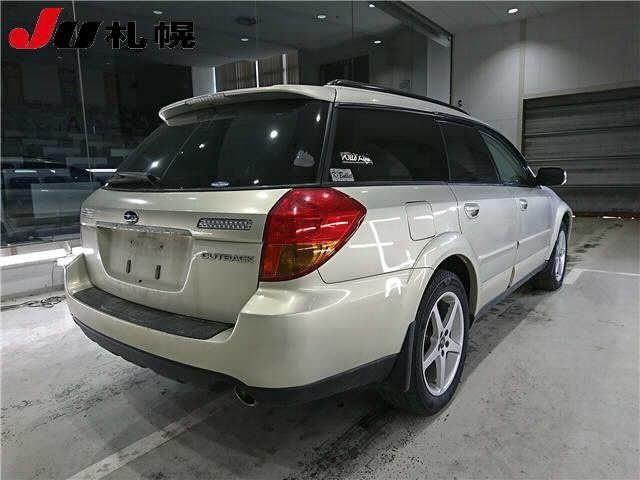 SUBARU OUTBACK
