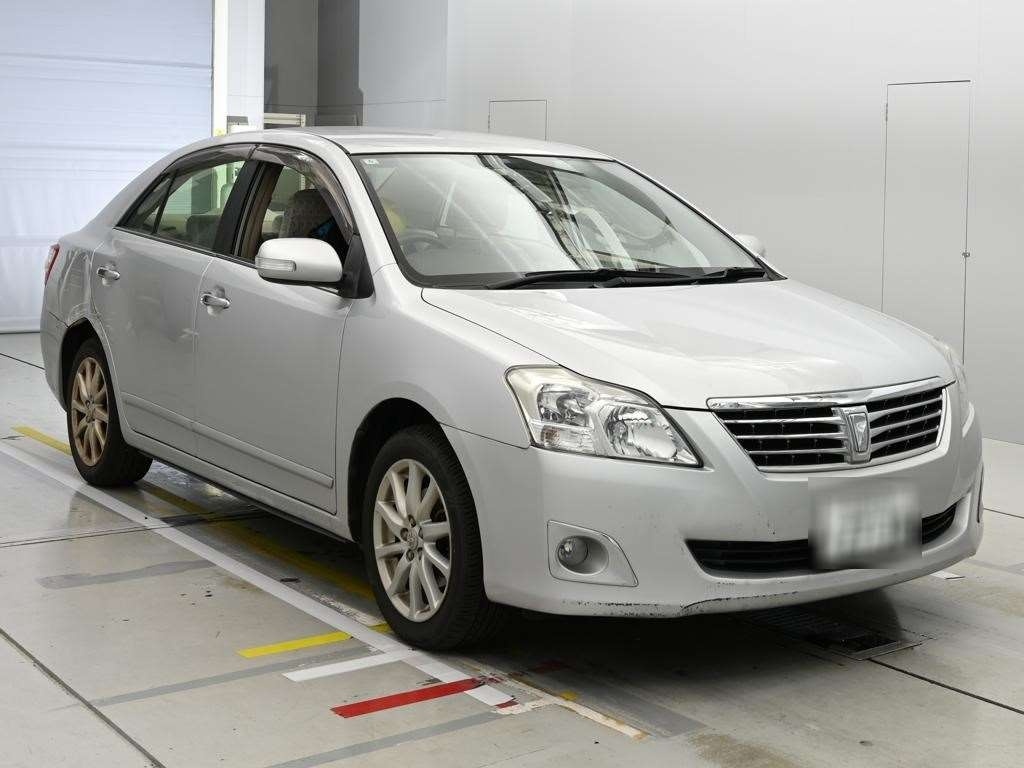 TOYOTA PREMIO