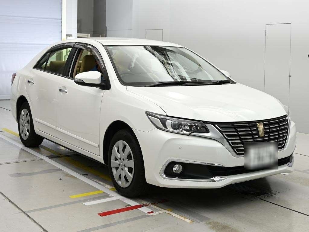 TOYOTA PREMIO