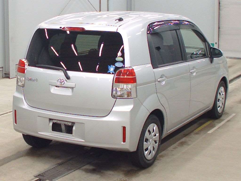 TOYOTA SPADE