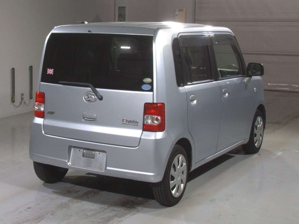 DAIHATSU MOVE CONTE
