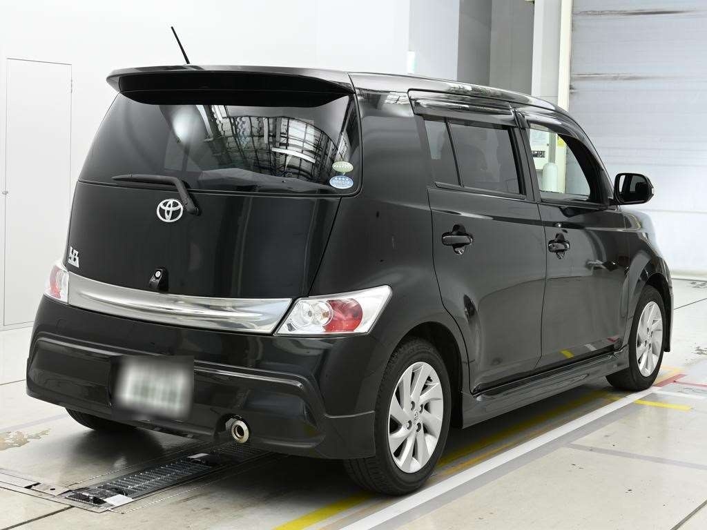 TOYOTA BB