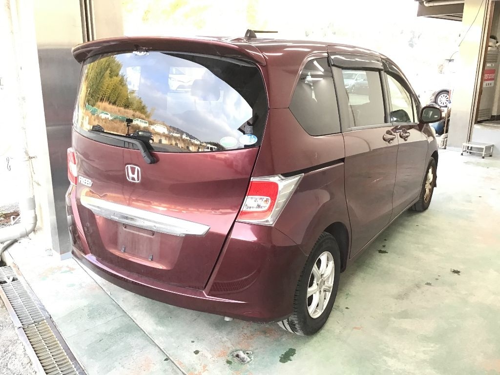HONDA FREED