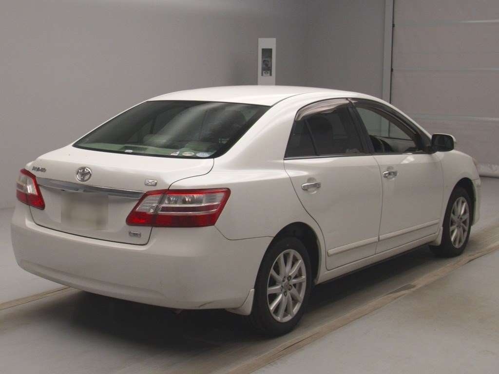 TOYOTA PREMIO