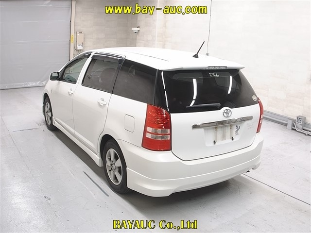 TOYOTA WISH