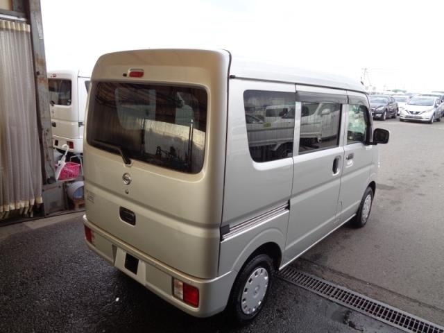 NISSAN NV100 CLIPPER