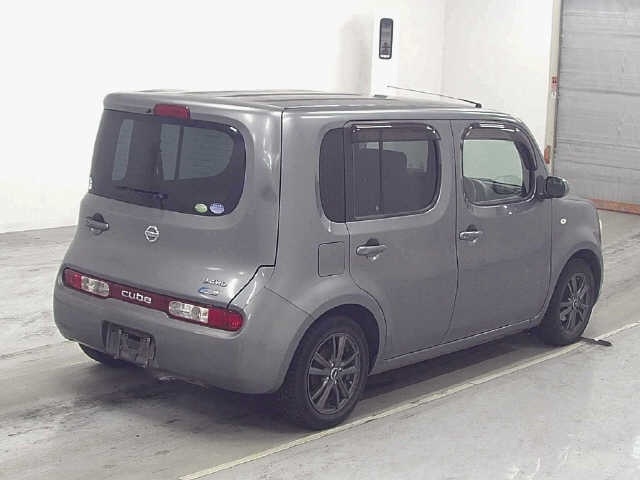 NISSAN CUBE