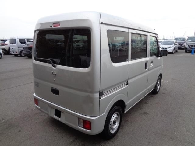 NISSAN NV100 CLIPPER