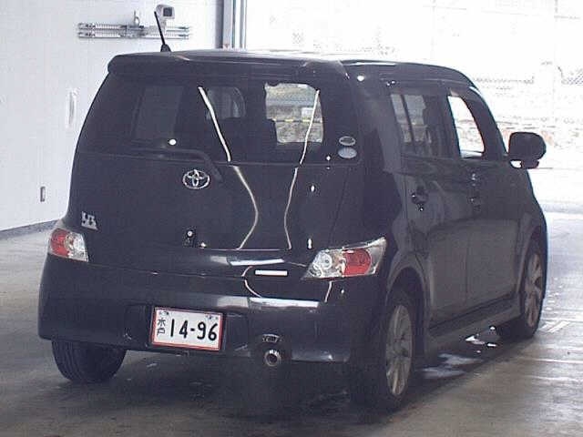 TOYOTA BB