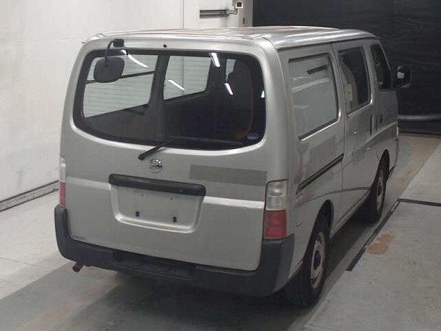 NISSAN CARAVAN