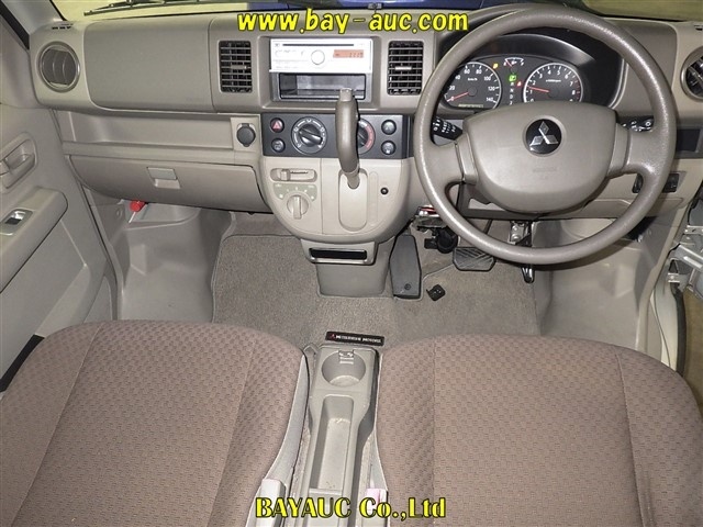 MITSUBISHI MINICAB