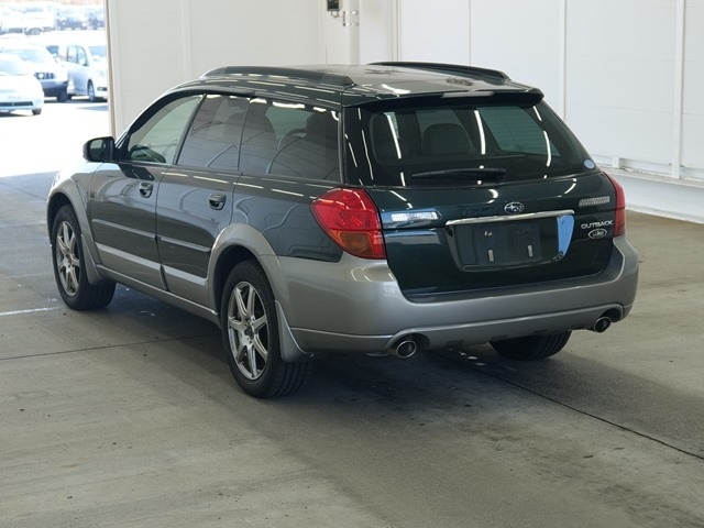 SUBARU OUTBACK