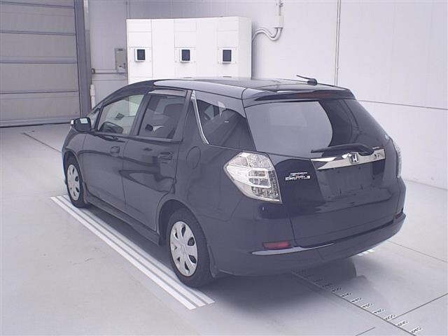 HONDA FIT SHUTTLE