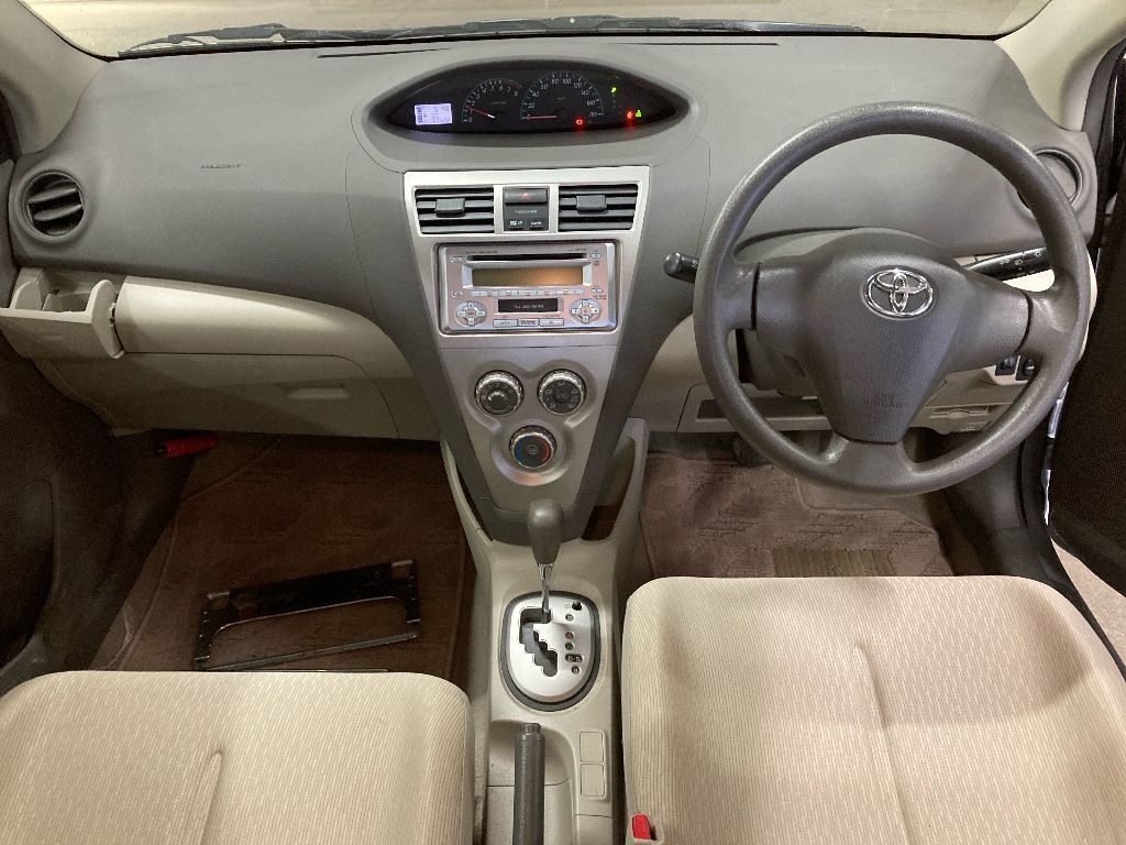 TOYOTA BELTA
