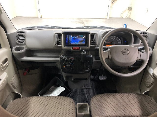 NISSAN NV100 CLIPPER