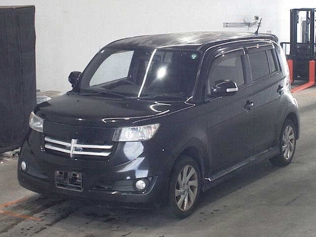 TOYOTA BB