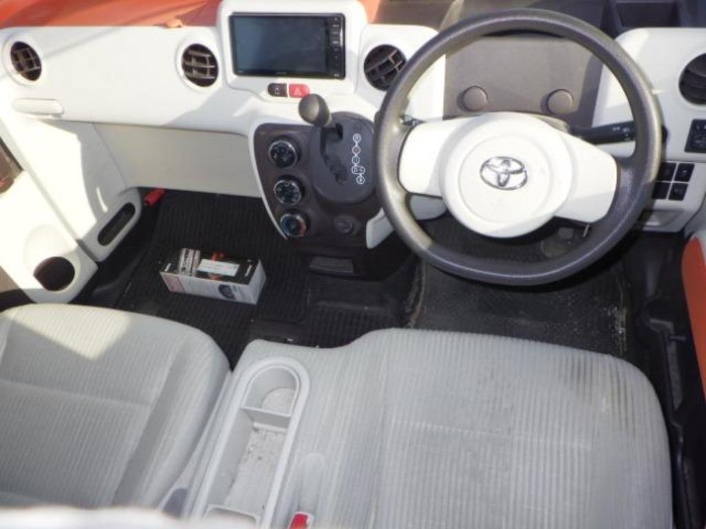 TOYOTA SPADE