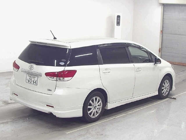 TOYOTA WISH