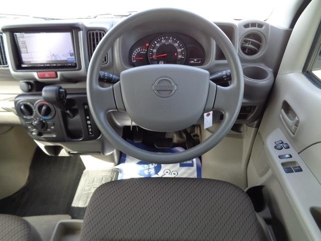 NISSAN NV100 CLIPPER