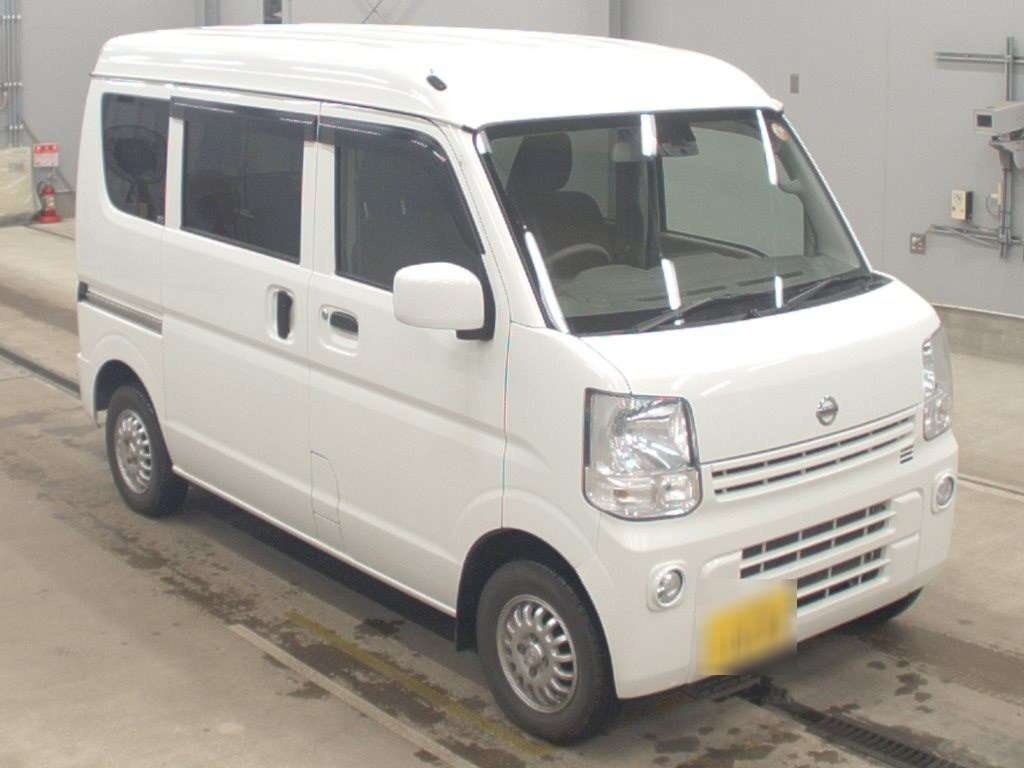 NISSAN NV100 CLIPPER