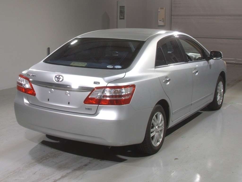 TOYOTA PREMIO
