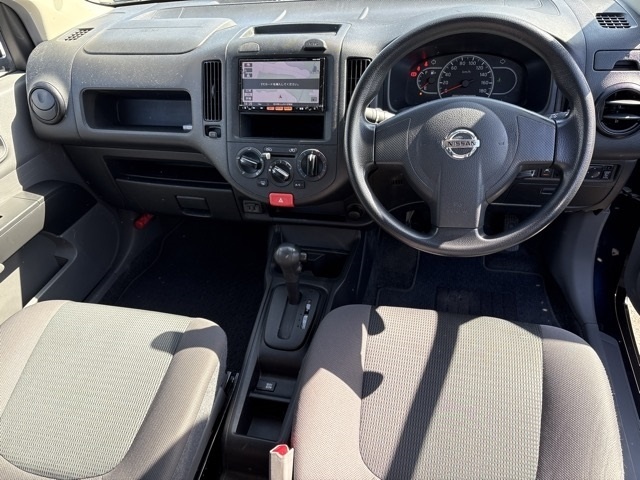 NISSAN AD