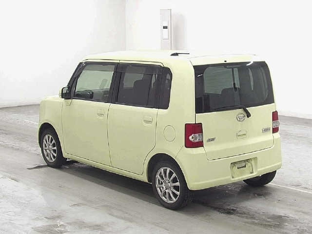 DAIHATSU MOVE CONTE