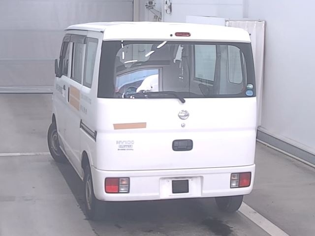 NISSAN NV100 CLIPPER