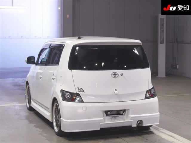 TOYOTA BB