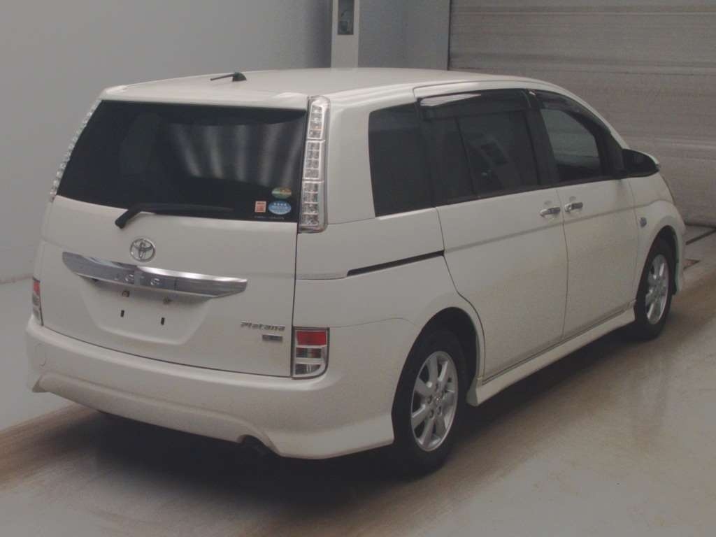 TOYOTA ISIS
