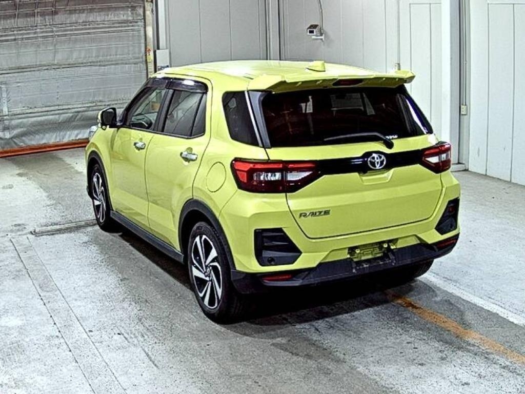 TOYOTA RAIZE