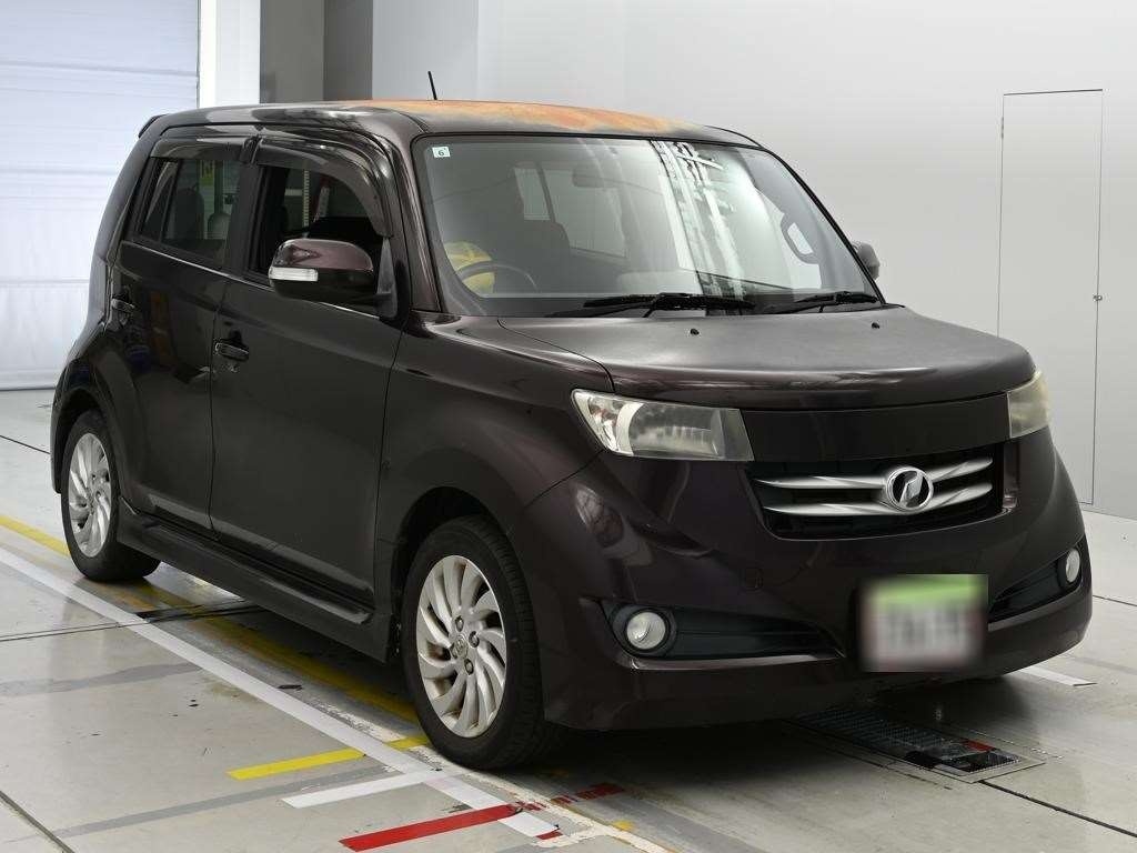 TOYOTA BB