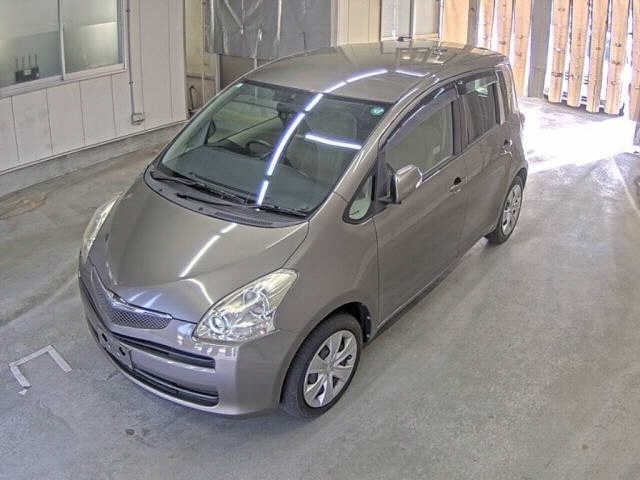 TOYOTA RACTIS