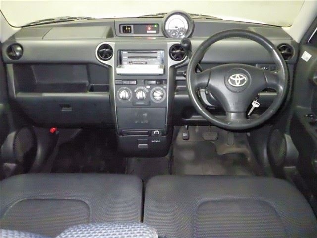 TOYOTA BB